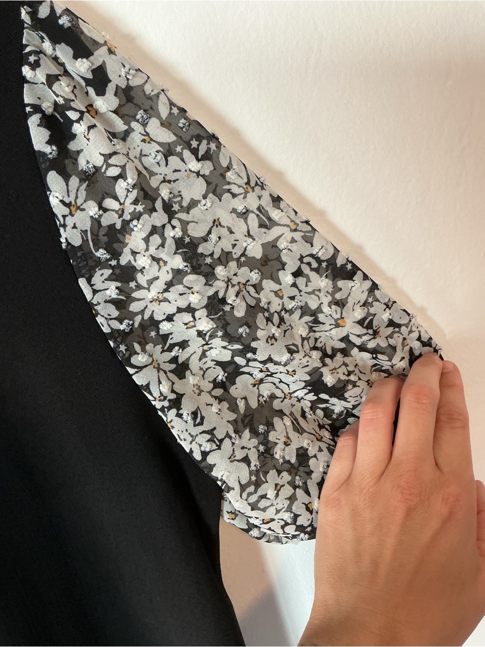 CeCe Black Top with White Floral Mesh Puff Sleeves - Picture 3 of 4